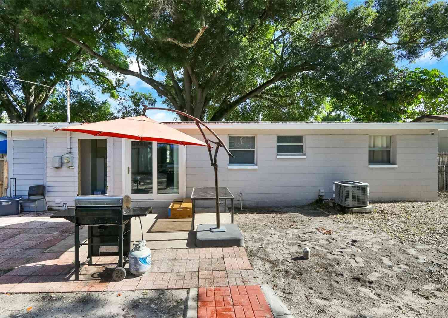 8996 Southern Comfort, LARGO, Florida image 33