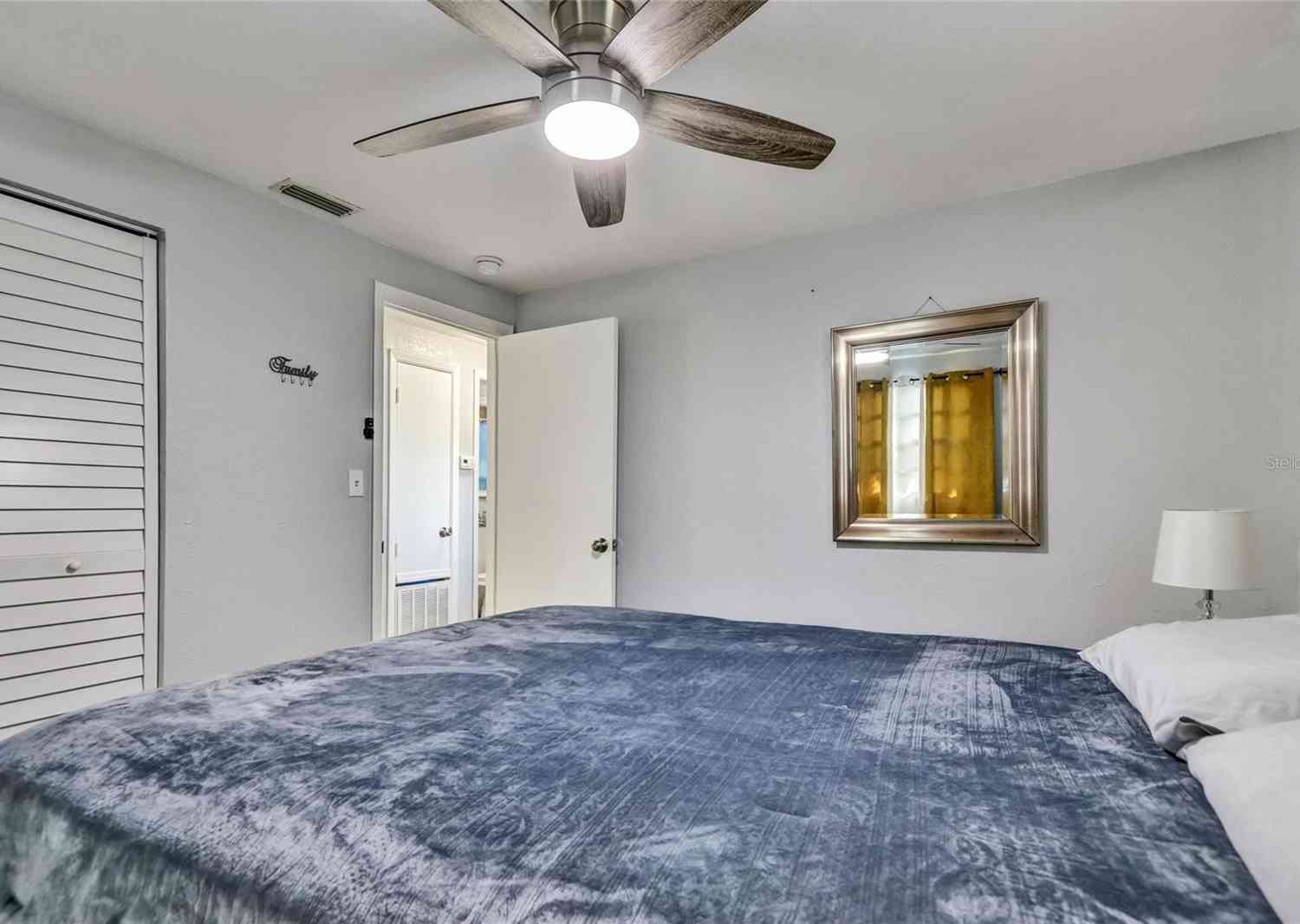8996 Southern Comfort, LARGO, Florida image 20