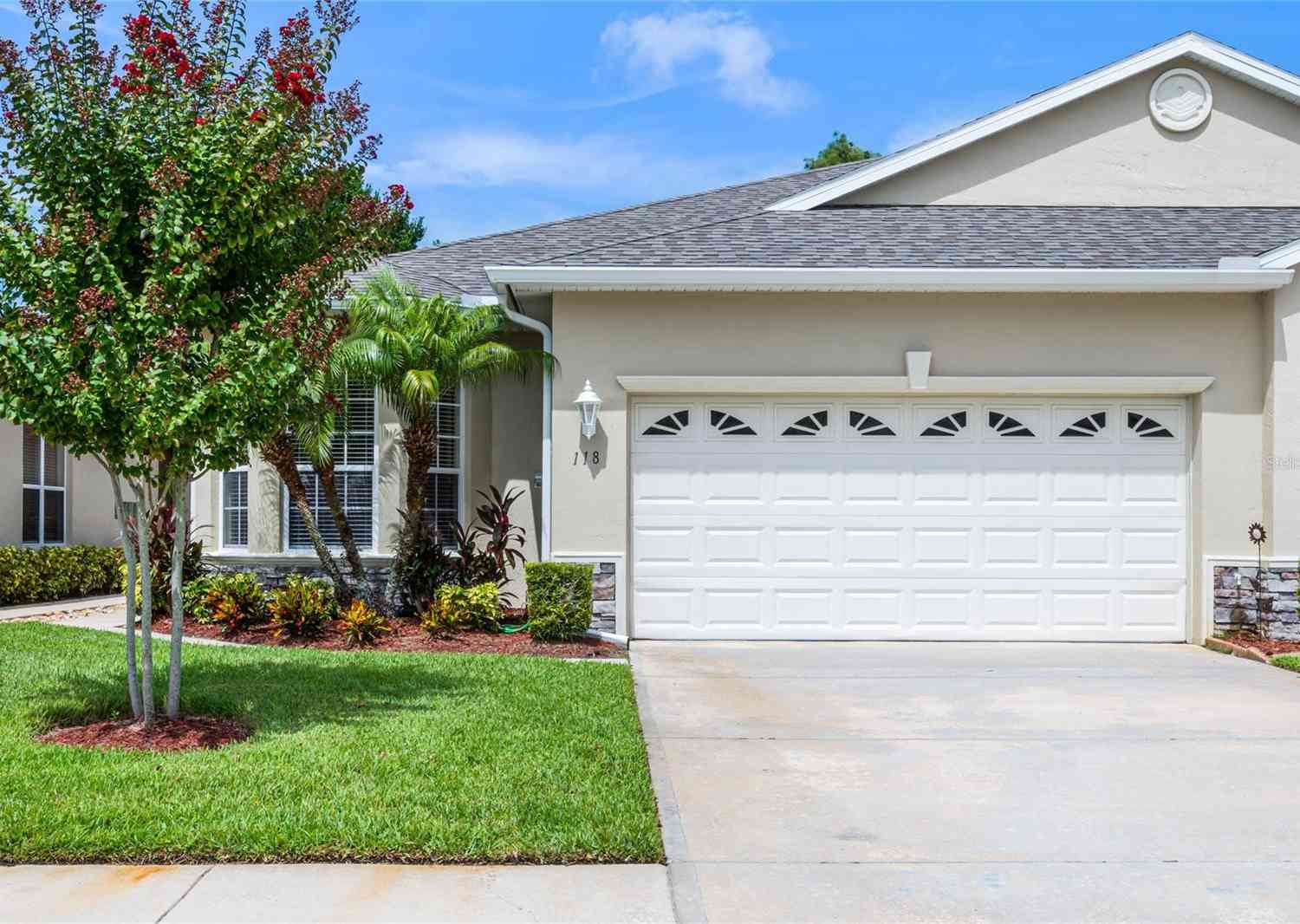 118 Lower Lake Court, DEBARY, Florida image 1