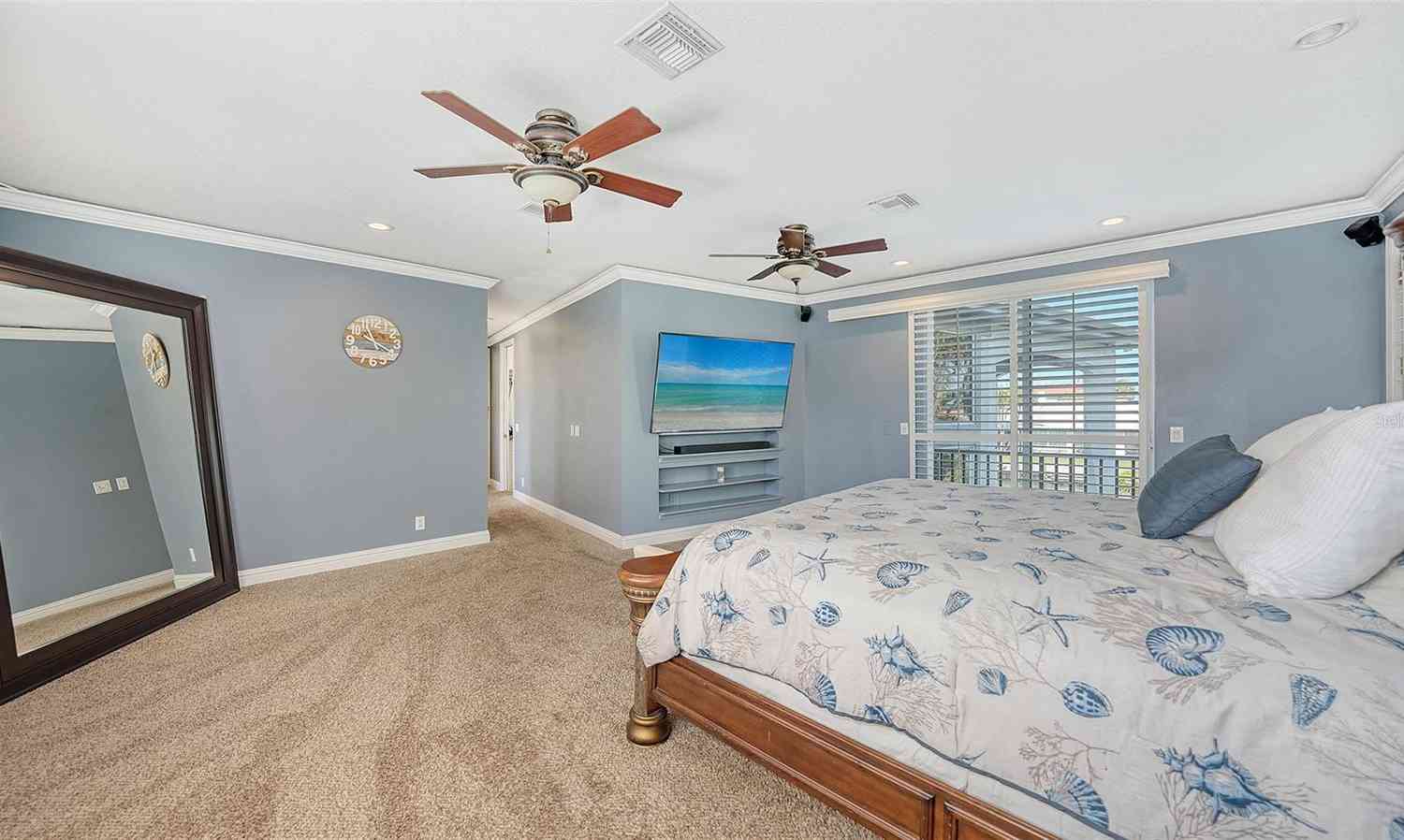 549 Sloop Lane, LONGBOAT KEY, Florida image 32