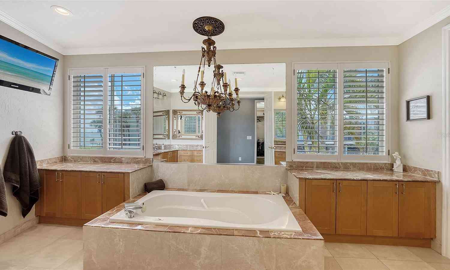 549 Sloop Lane, LONGBOAT KEY, Florida image 34