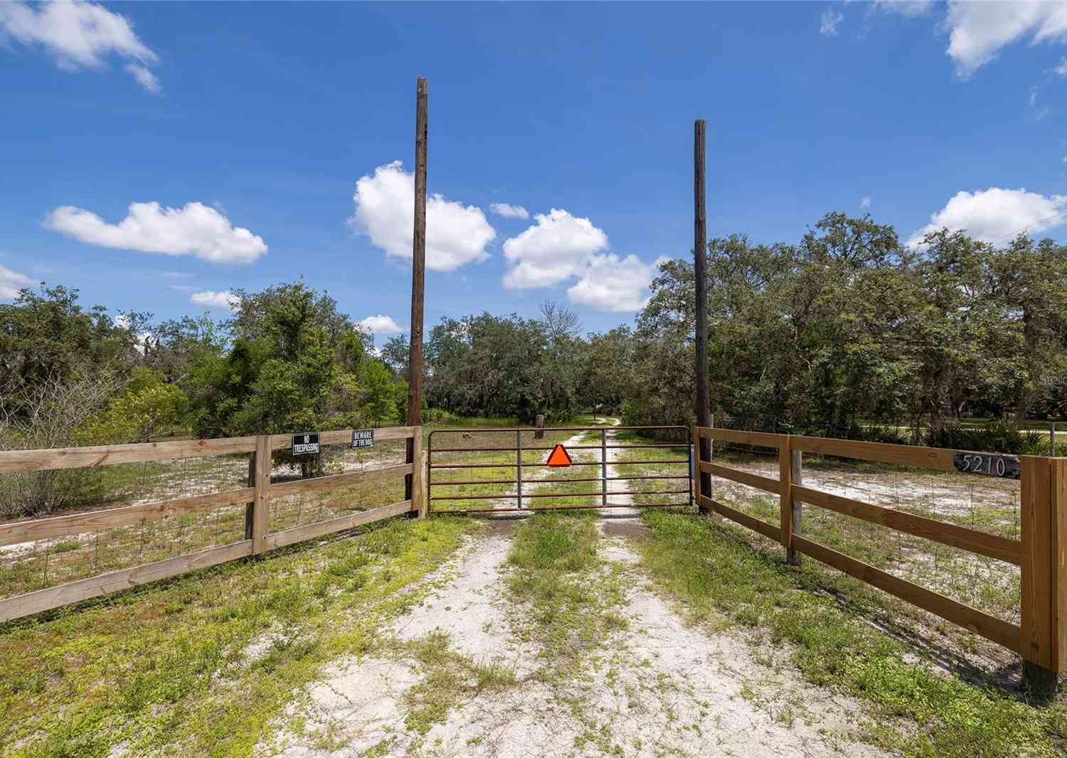 5210 Wauchula Road, MYAKKA CITY, Florida image 4