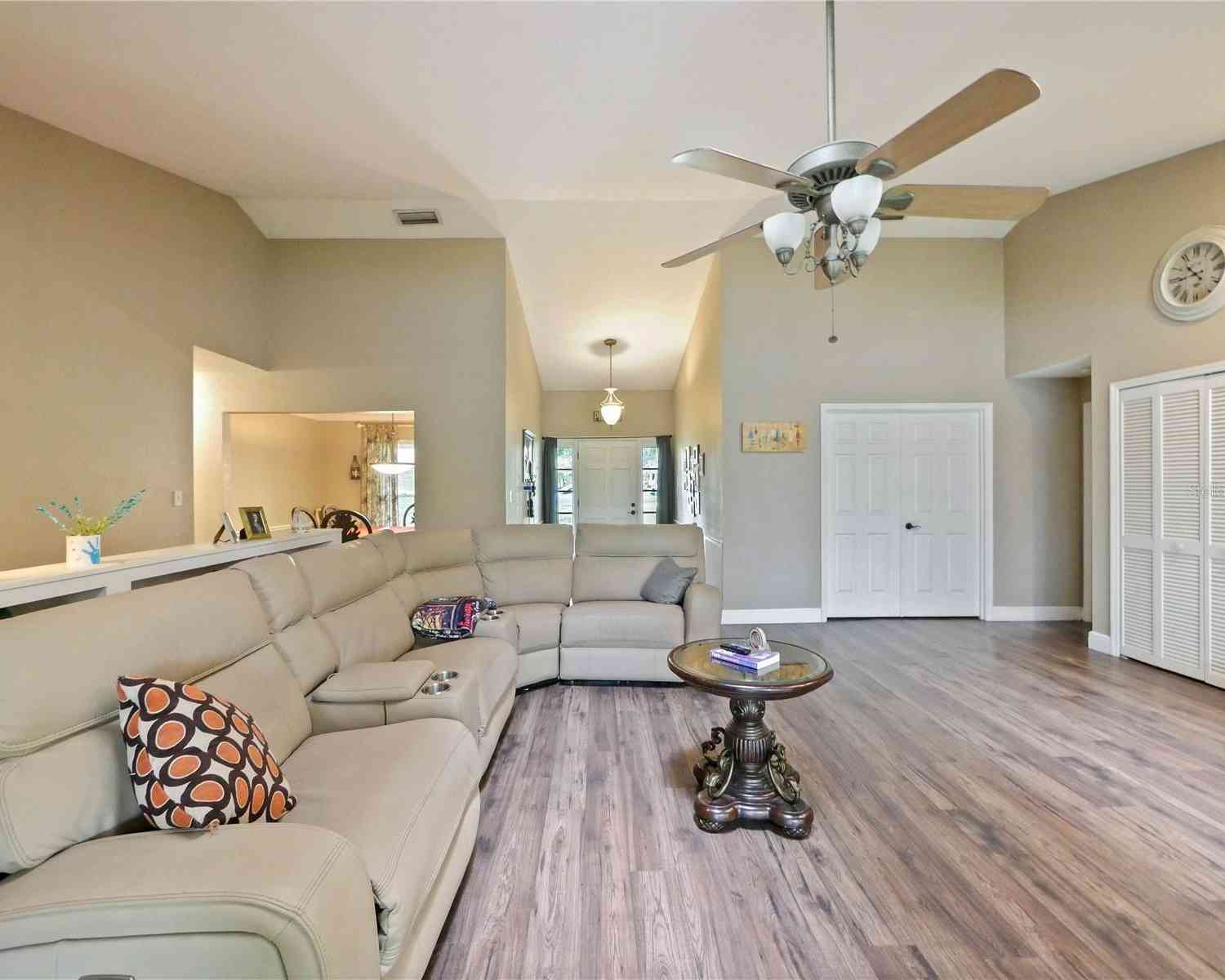 1562 Grace Lake Circle, LONGWOOD, Florida image 5