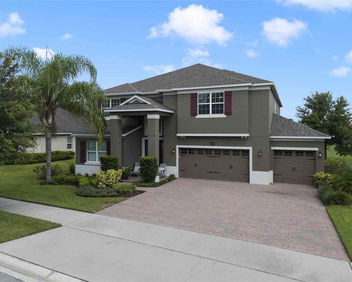 31944 Geoff Way, SORRENTO, Florida image 1