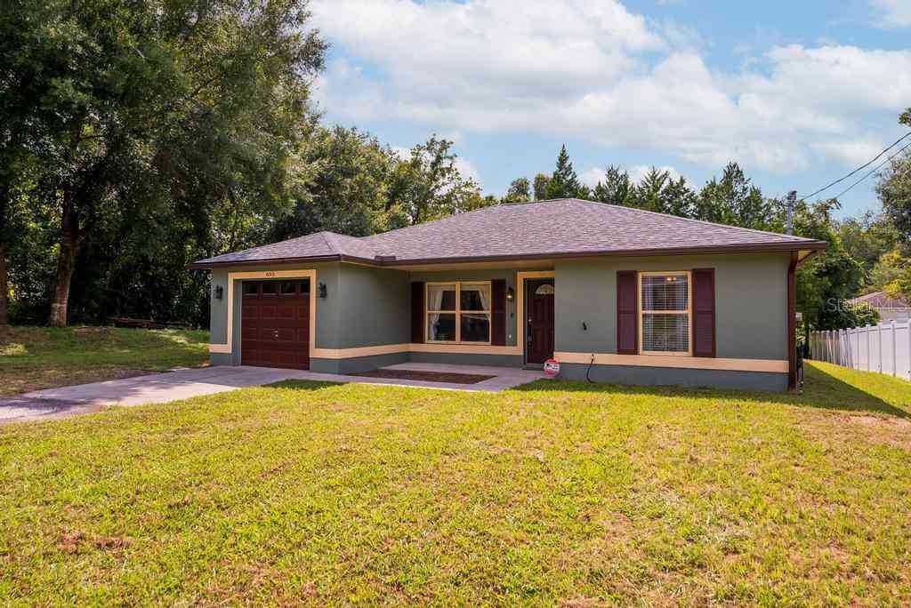 690 Charles Avenue, ORANGE CITY, Florida image 2