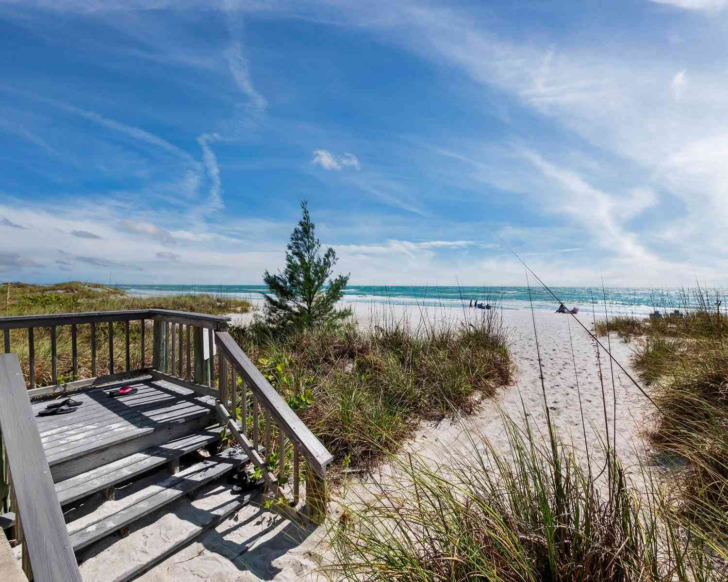 569 Sutton Place, LONGBOAT KEY, Florida image 36