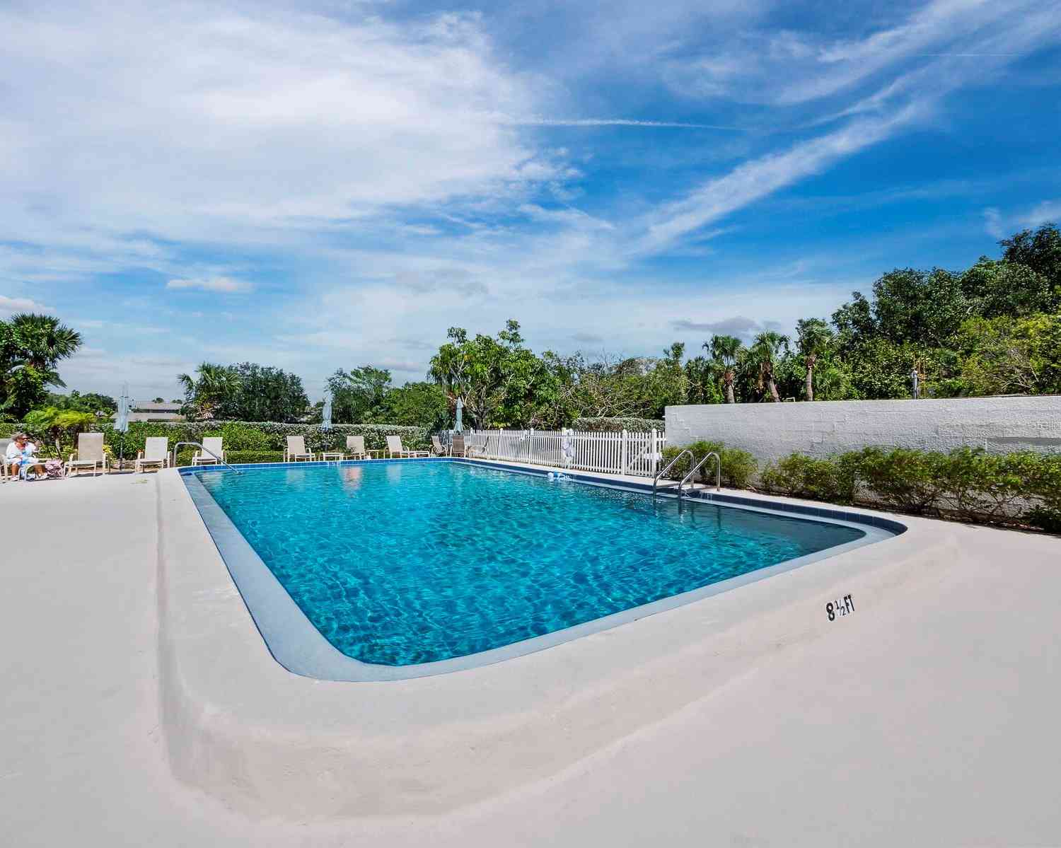 569 Sutton Place, LONGBOAT KEY, Florida image 30