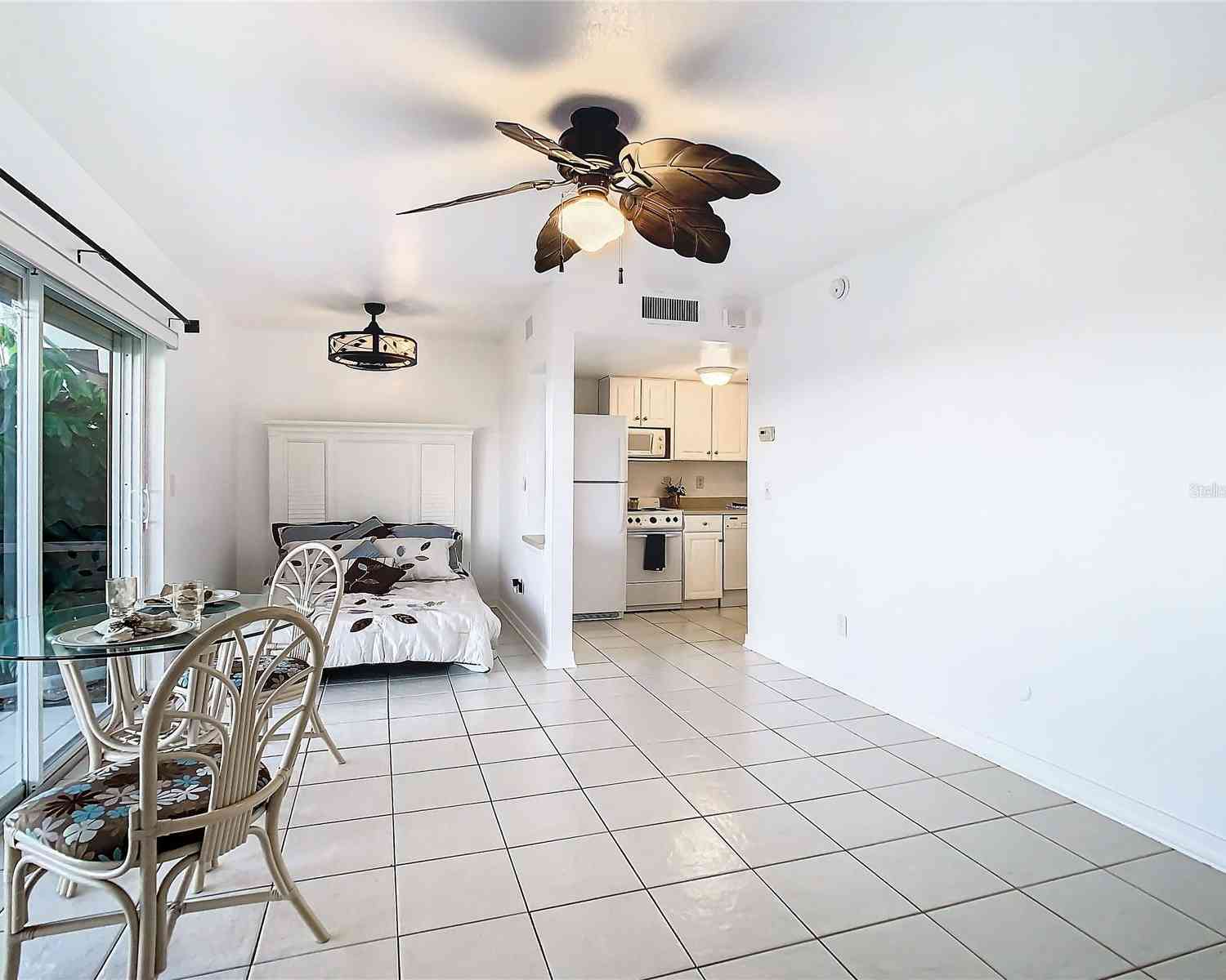 2570 Gary Circle #3, DUNEDIN, Florida image 29