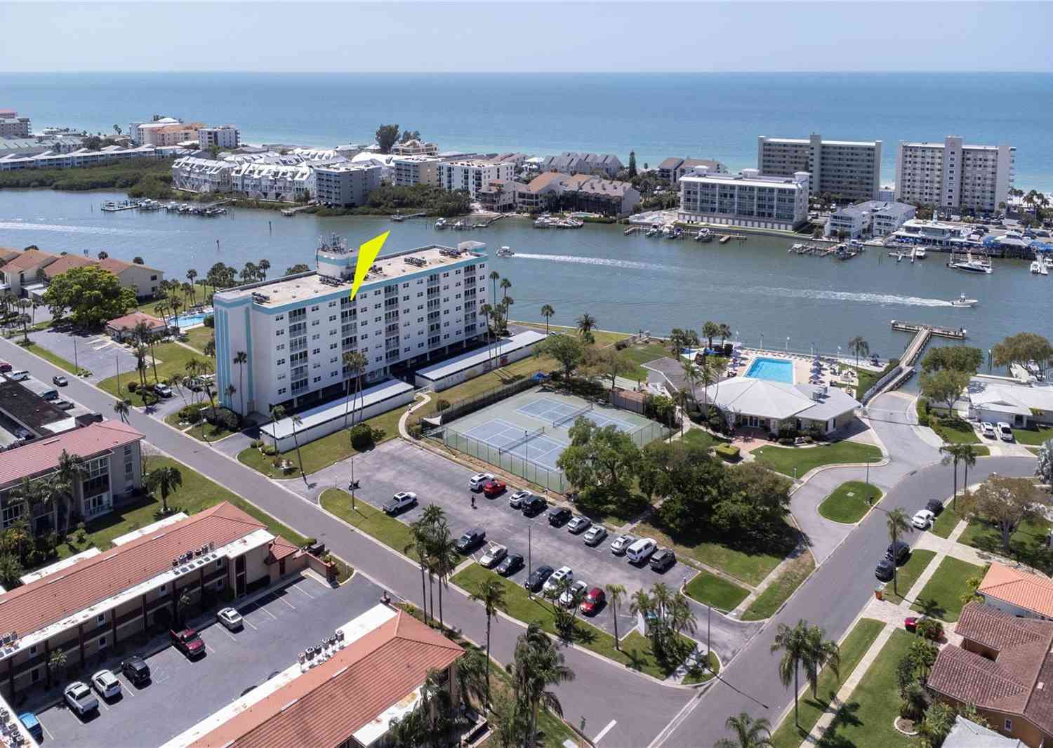 10216 Regal Drive #708, LARGO, Florida image 2
