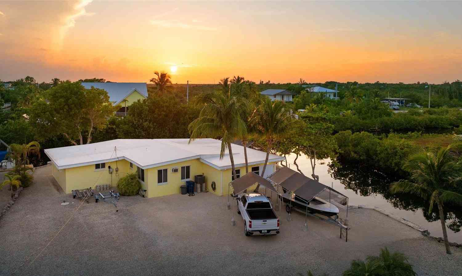 690 Barry Avenue, SUMMERLAND KEY, Florida image 1