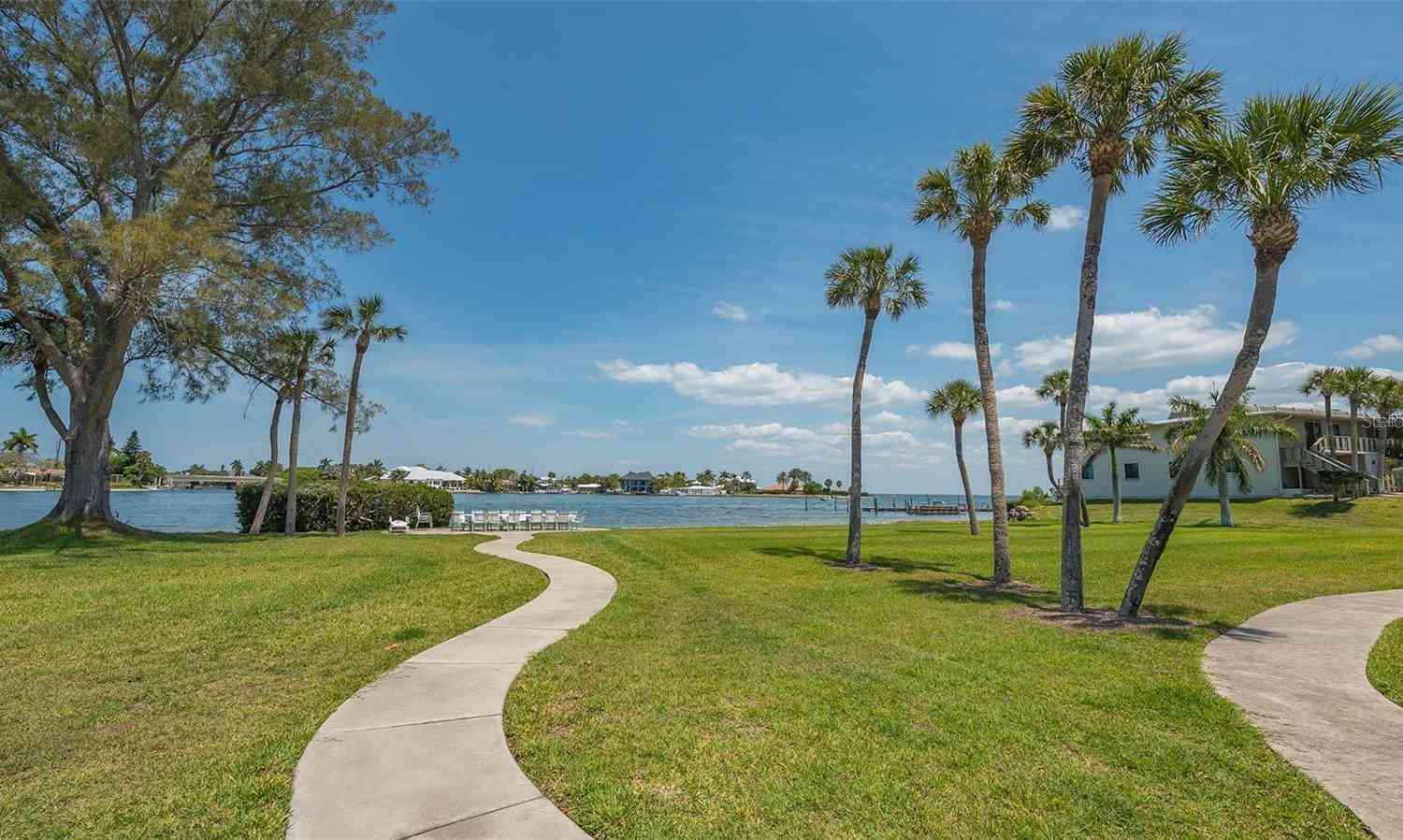 6300 Flotilla Drive #71, HOLMES BEACH, Florida image 40