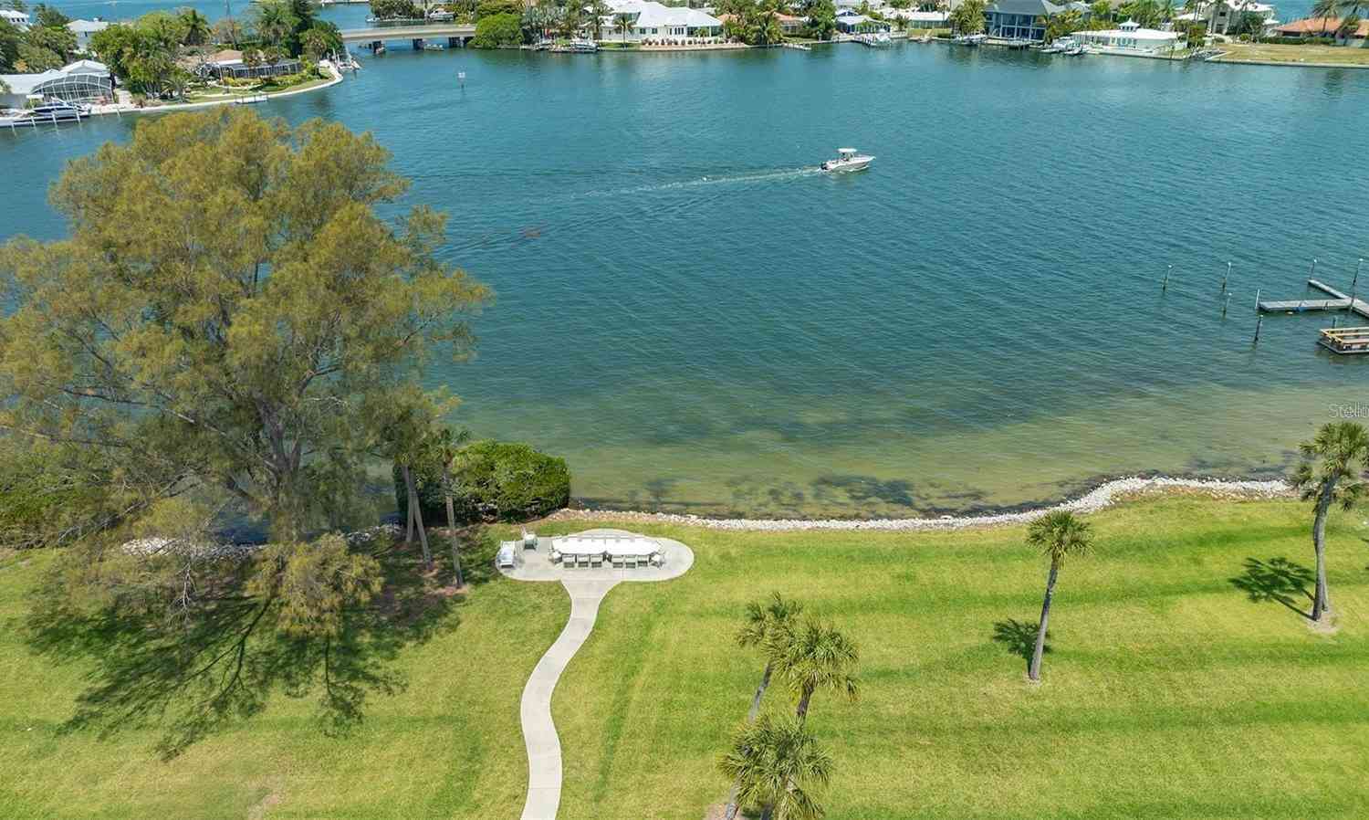 6300 Flotilla Drive #71, HOLMES BEACH, Florida image 37