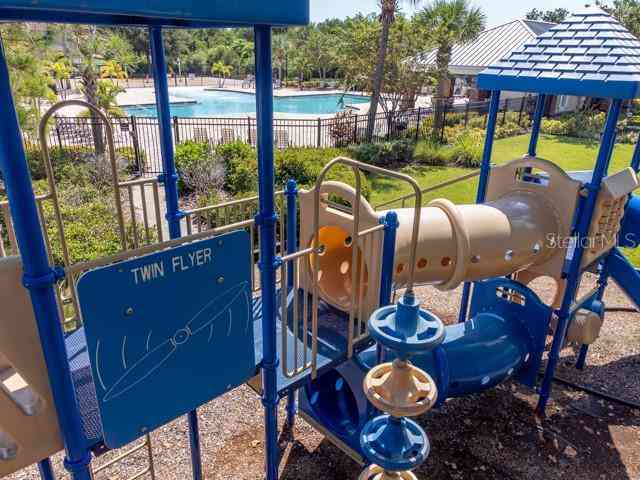9031 Sienna Moss Lane, RIVERVIEW, Florida image 7