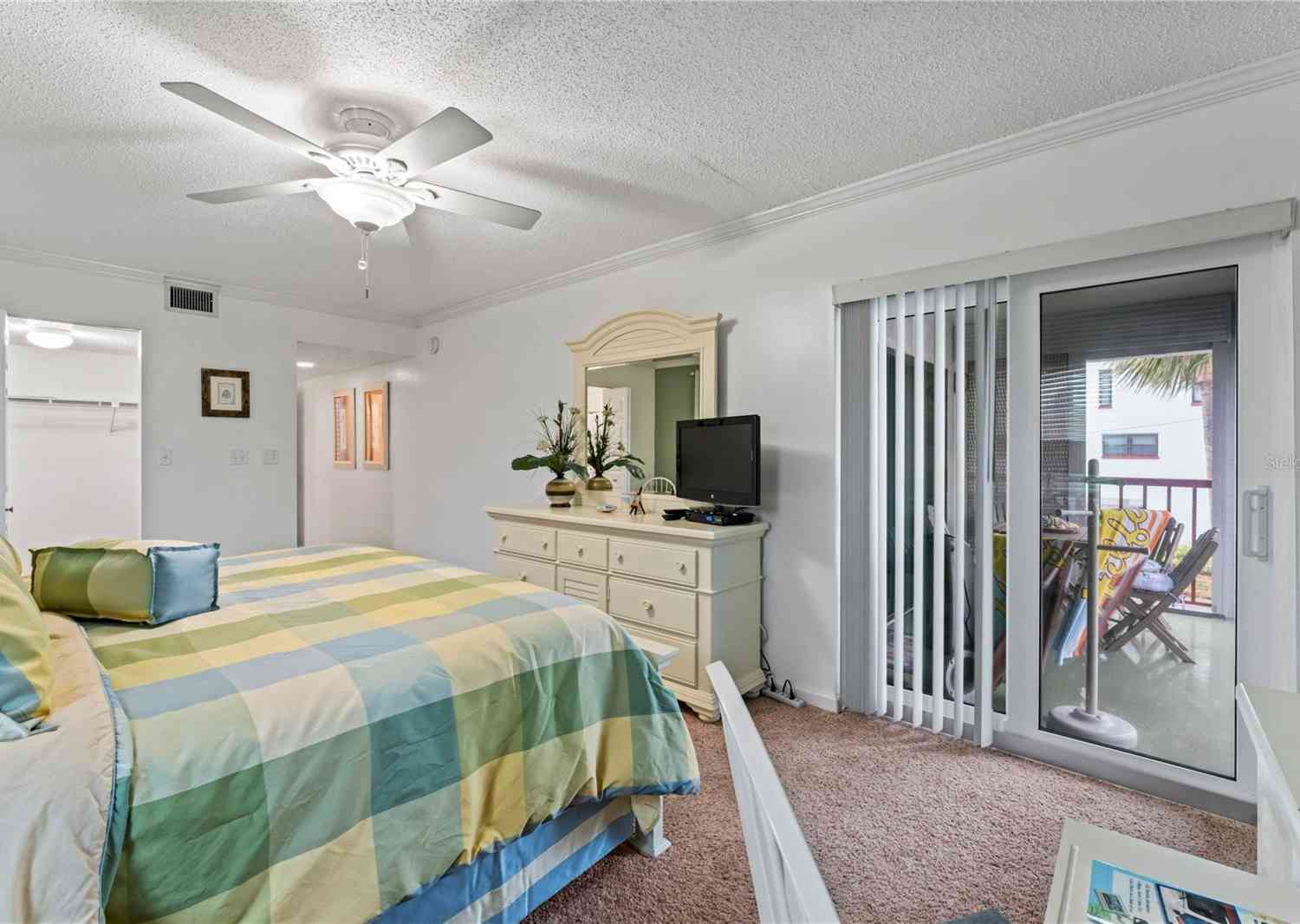 10301 Gulf Boulevard #201, Treasure Island, Florida image 36