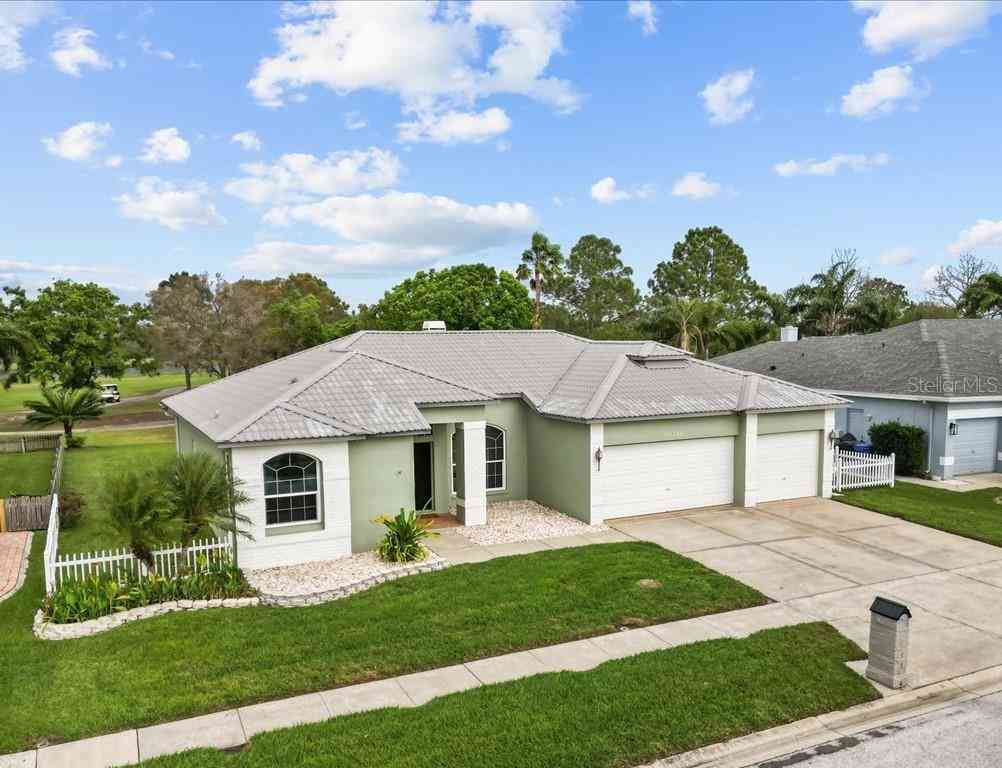13102 Prestwick Drive, RIVERVIEW, Florida image 1