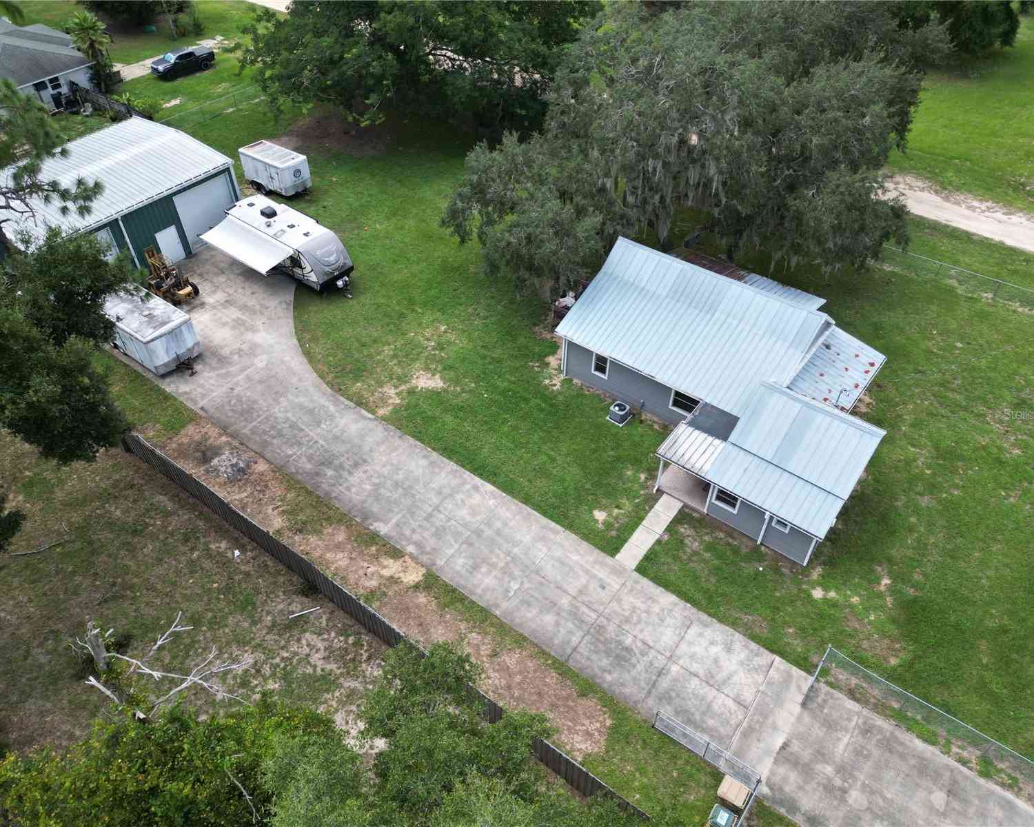 19402 E 5th Street, Umatilla, Florida image 39