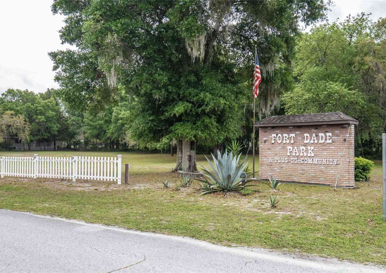 34928 Fraser Street, DADE CITY, Florida image 73