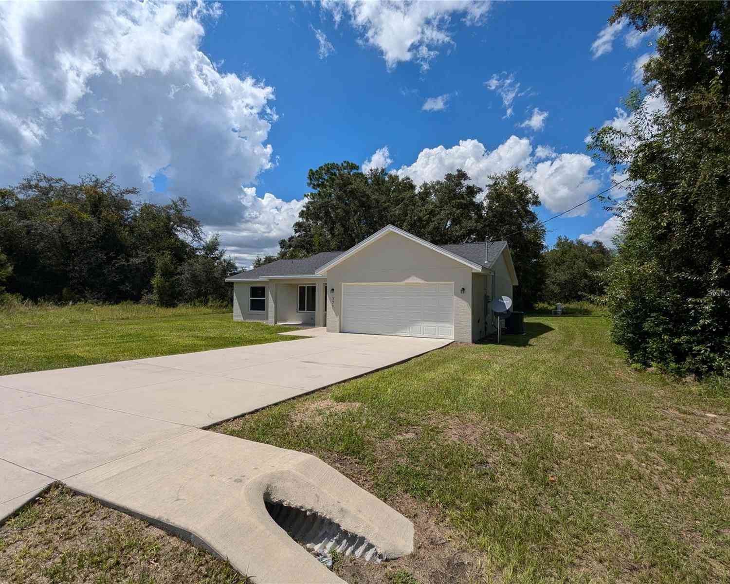 377 Malauka Loop, OCKLAWAHA, Florida image 39