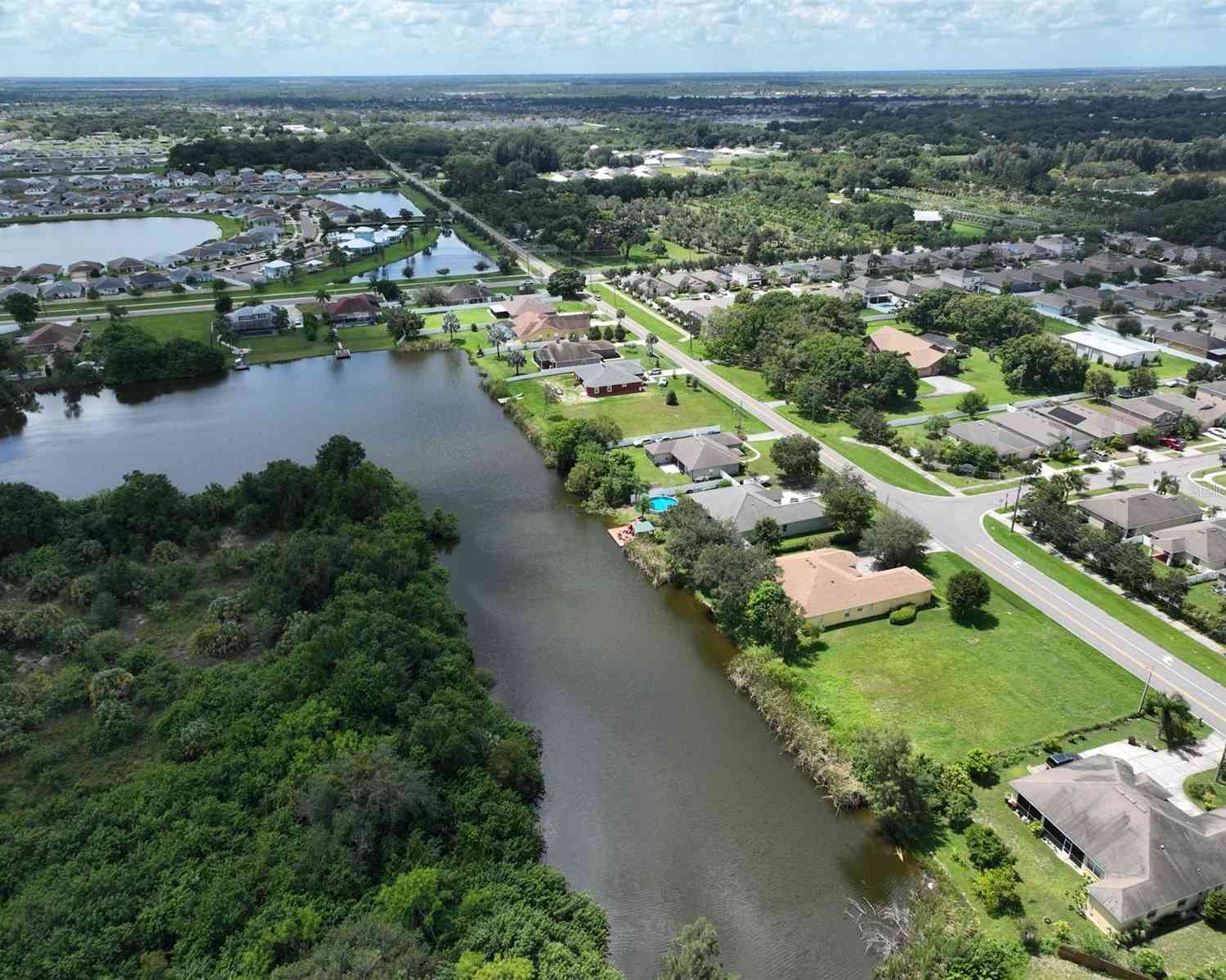 1102 6th Street, RUSKIN, Florida image 7