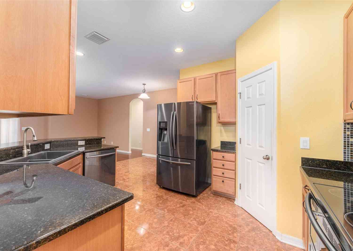 10741 Rockledge View Drive, RIVERVIEW, Florida image 26
