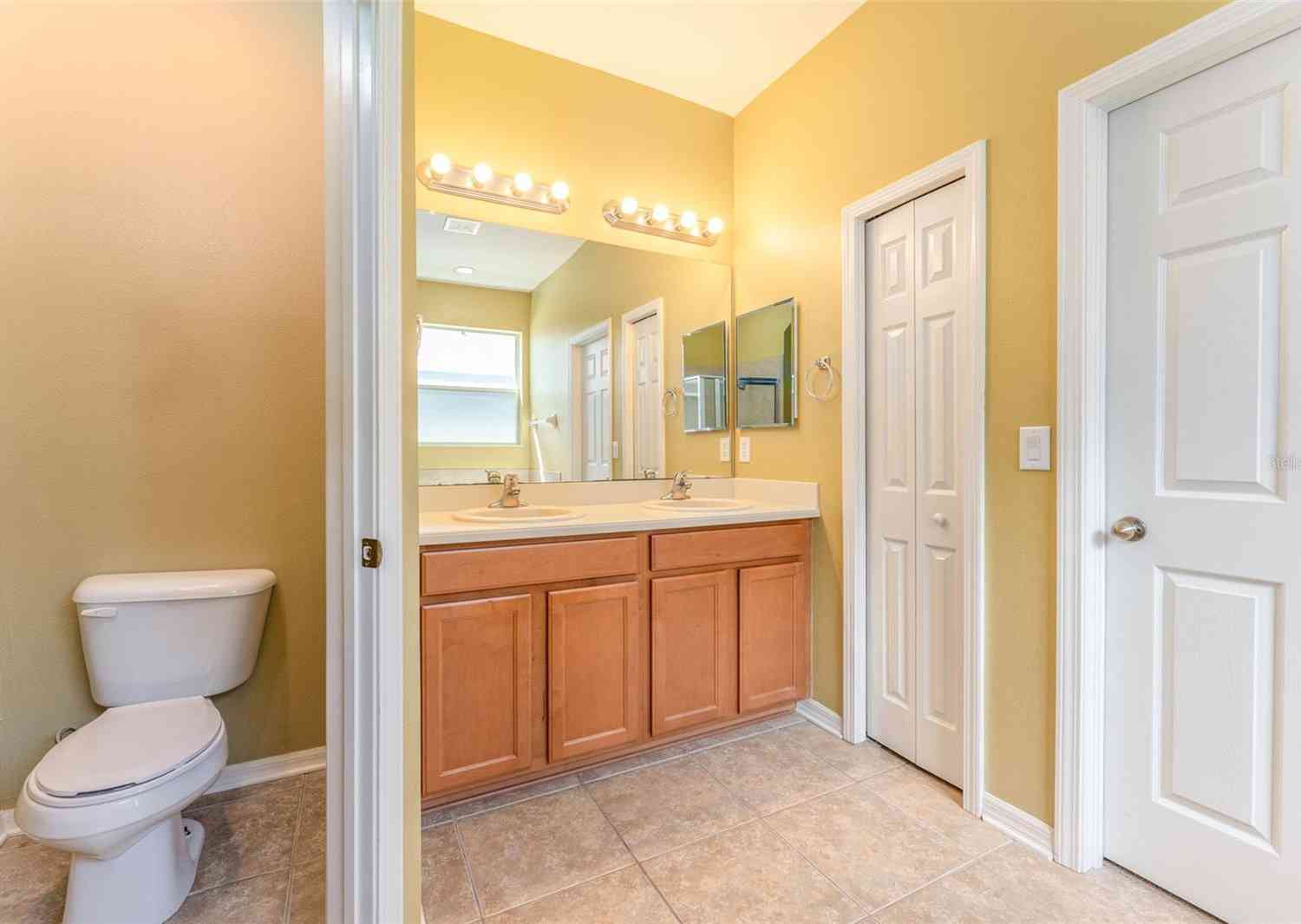 10741 Rockledge View Drive, RIVERVIEW, Florida image 32