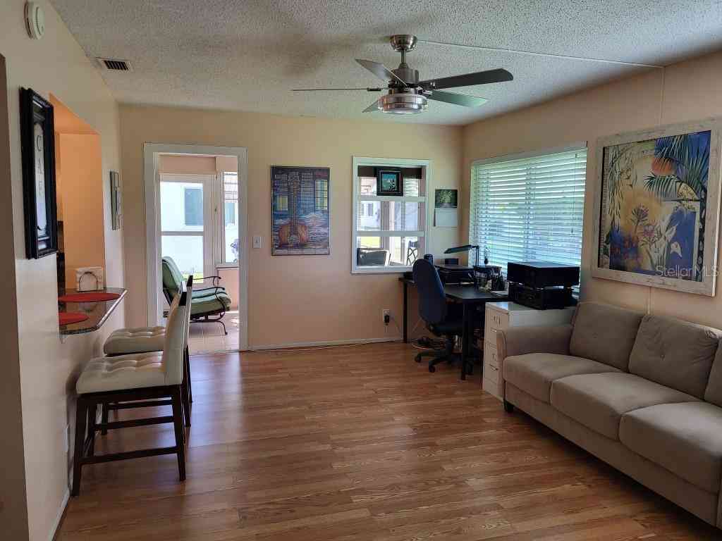 9870 36th Way #4, PINELLAS PARK, Florida image 46