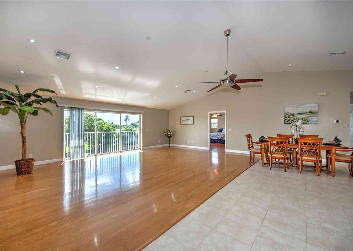 4424 N Canal Circle, NORTH FORT MYERS, Florida image 3