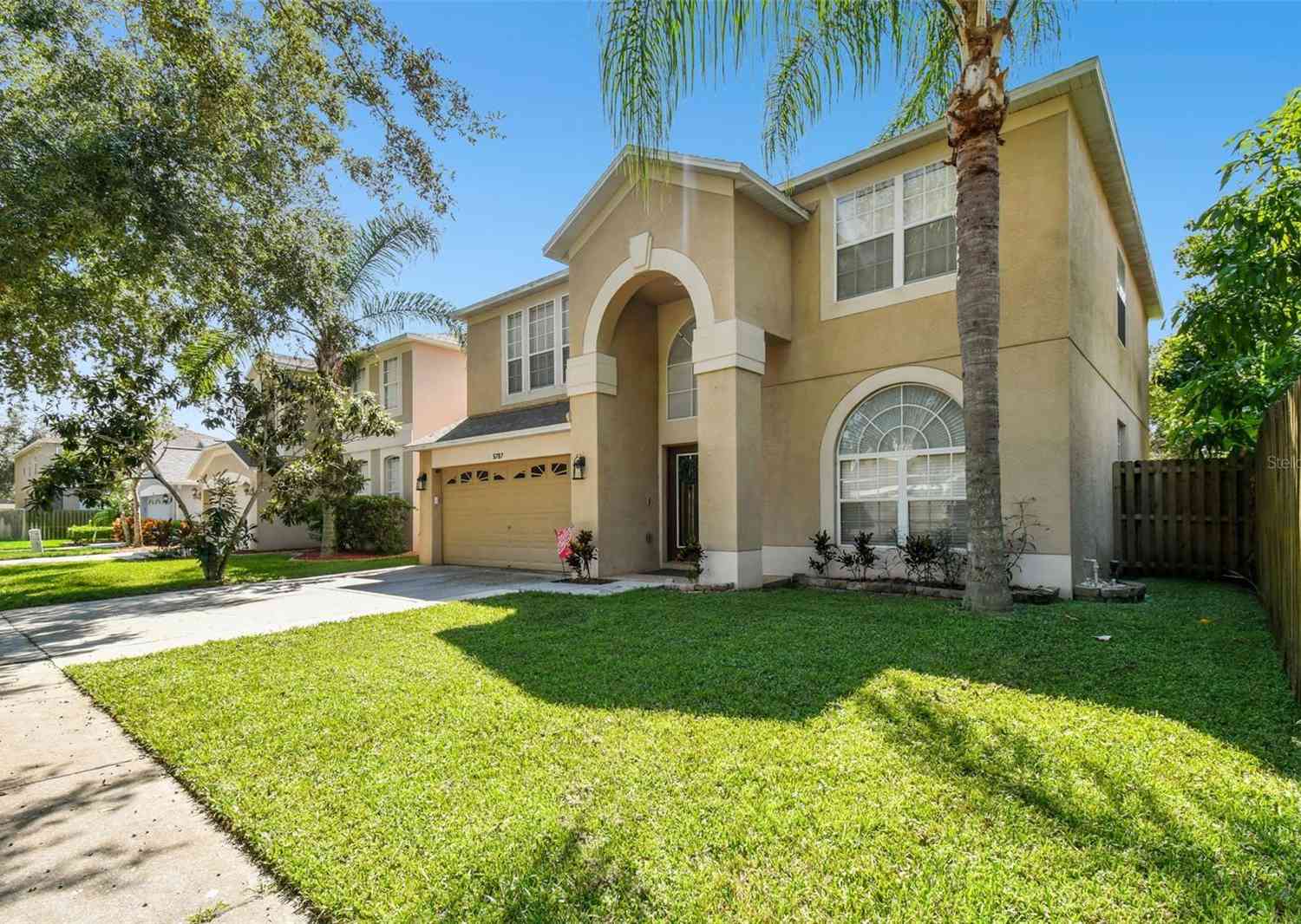 5707 Butterfield Street, RIVERVIEW, Florida image 2