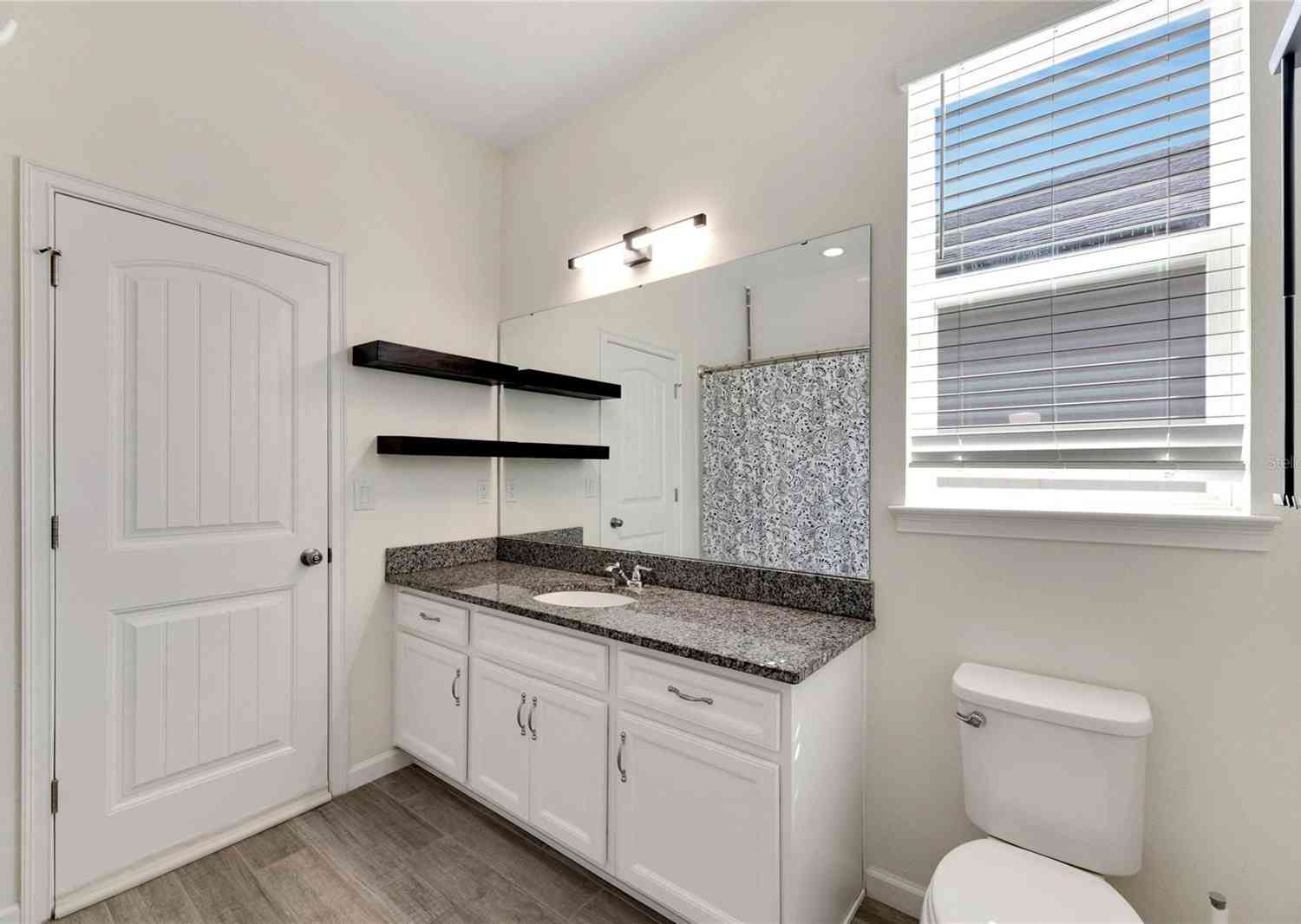 13012 Rain Lily Drive, RIVERVIEW, Florida image 36
