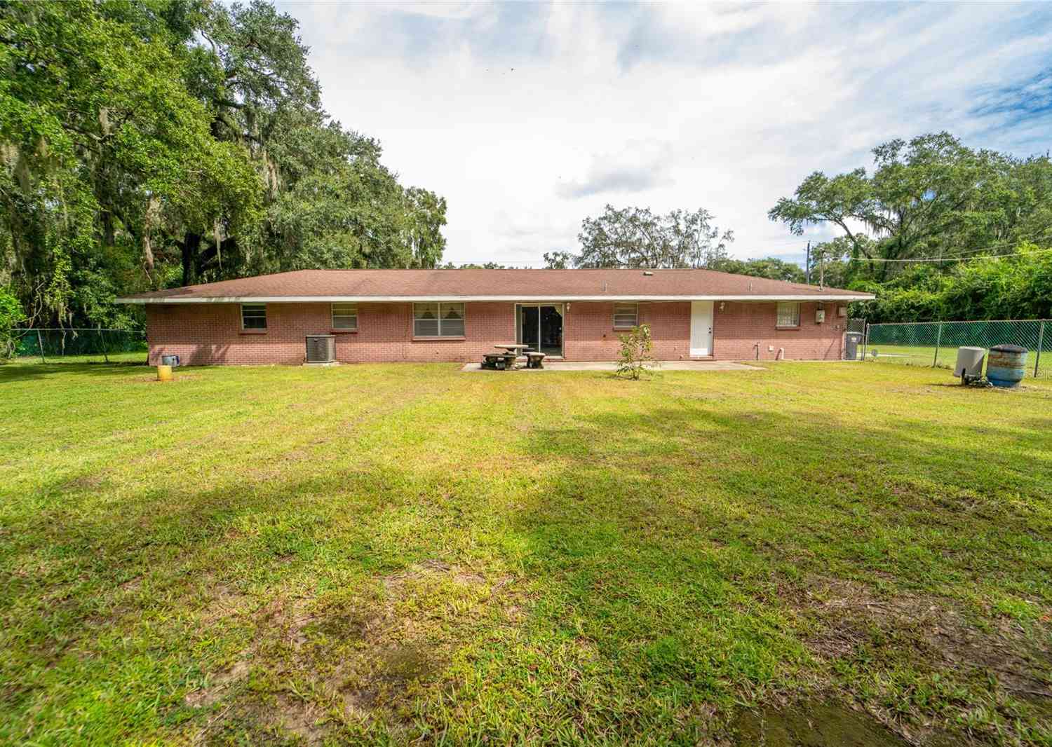 2933 Stearns Road, VALRICO, Florida image 6