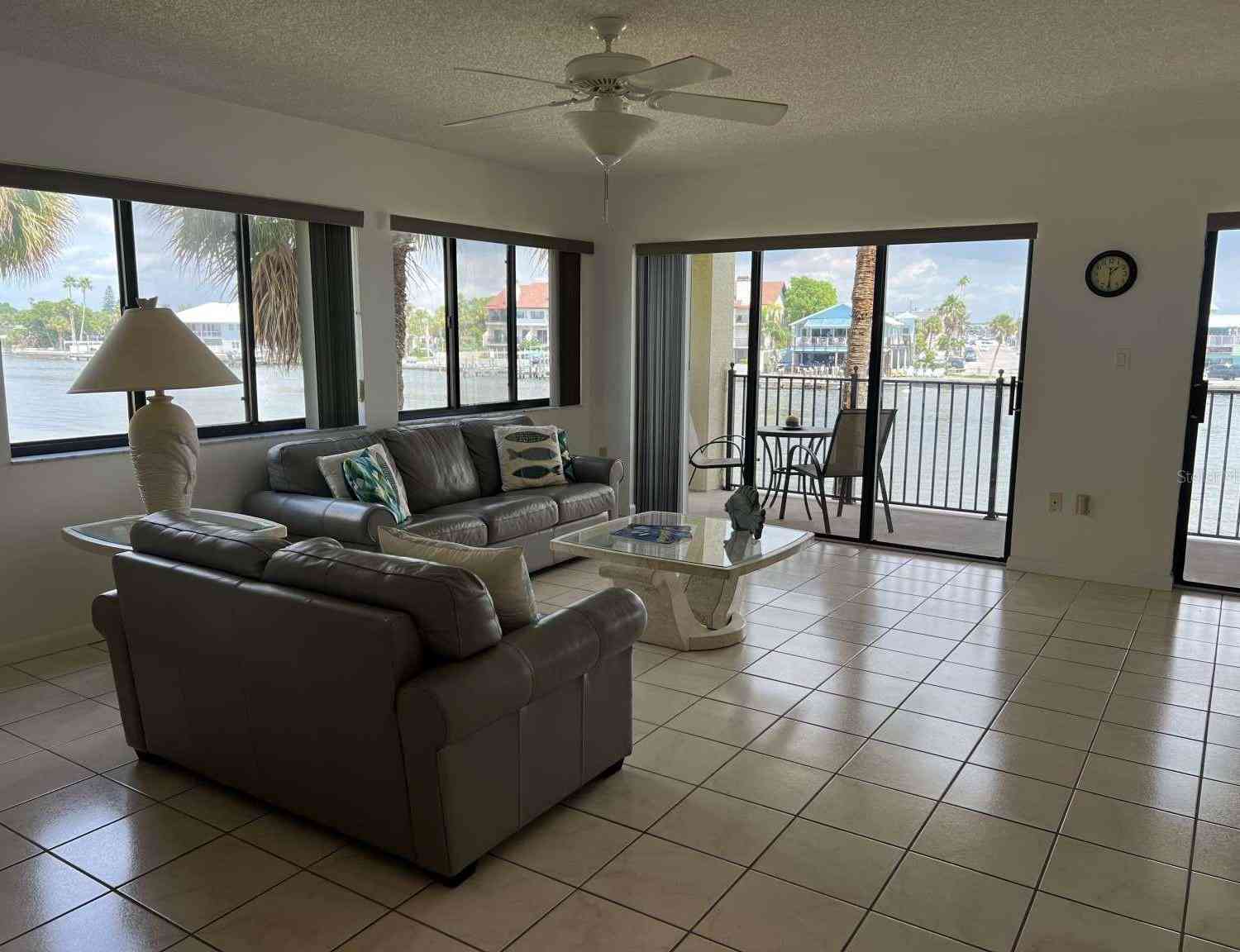 7435 Bayshore Drive #201, Treasure Island, Florida image 11