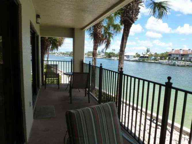 7435 Bayshore Drive #201, Treasure Island, Florida image 14