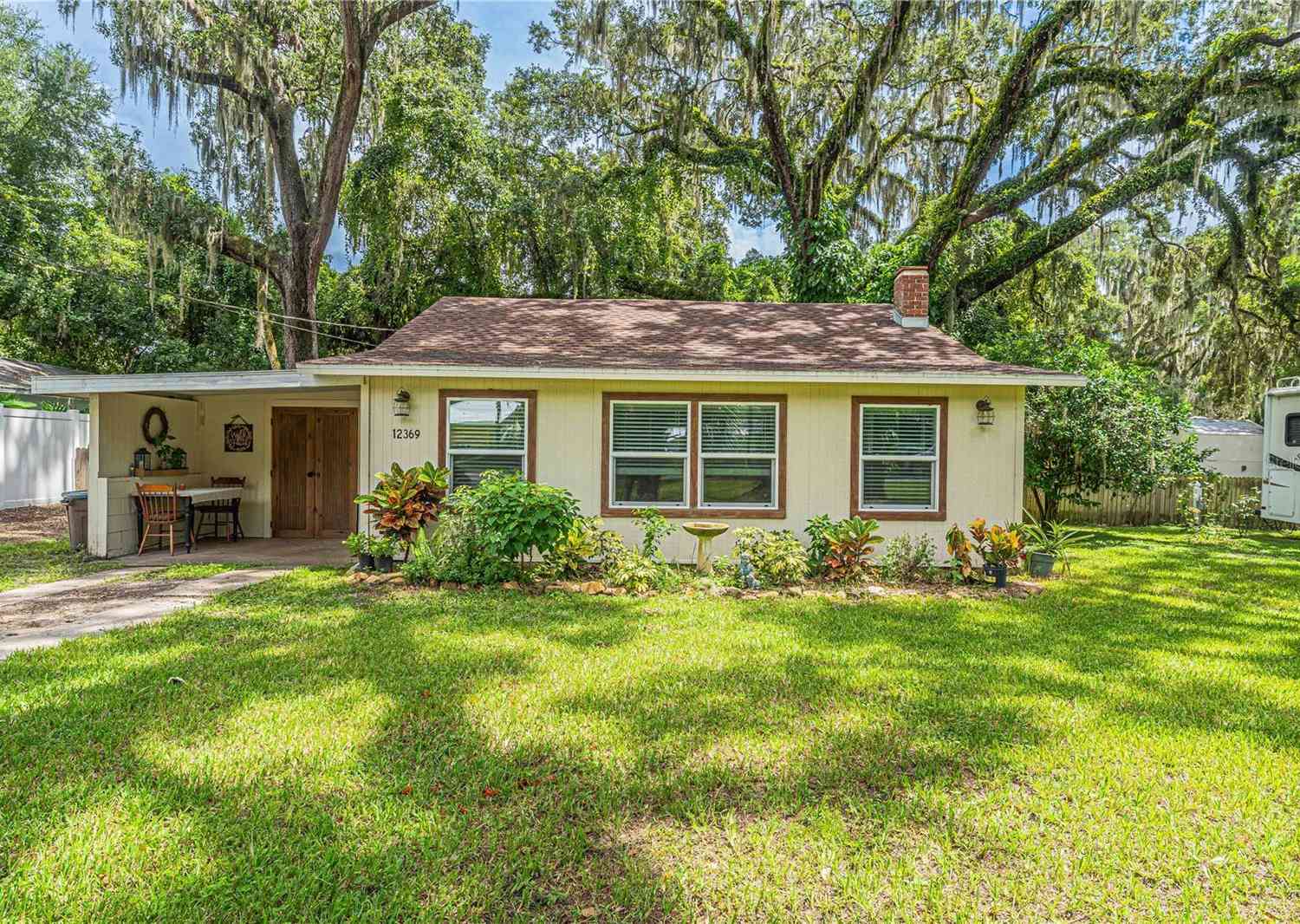 12369 SE 130th Court, OCKLAWAHA, Florida image 1