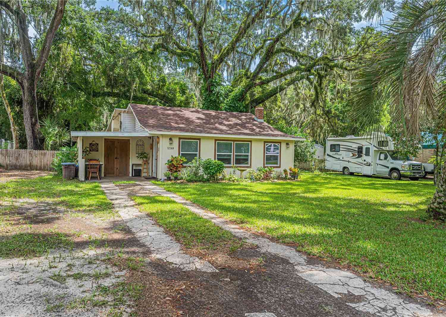 12369 SE 130th Court, OCKLAWAHA, Florida image 24