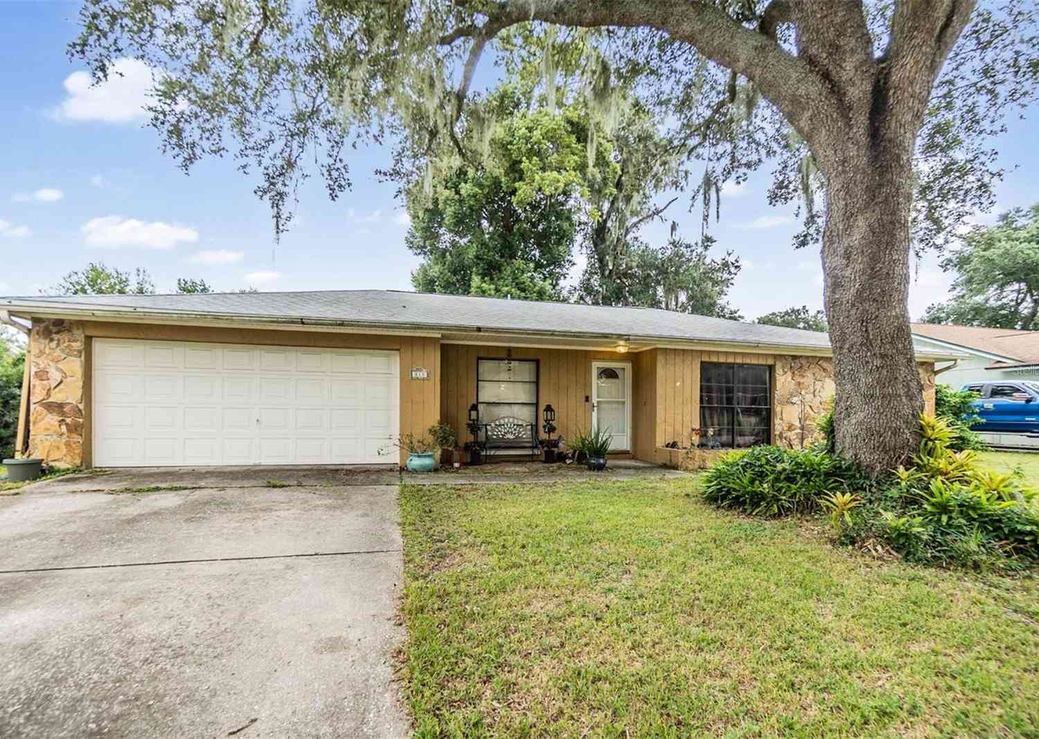 813 Benninger Drive, BRANDON, Florida image 21