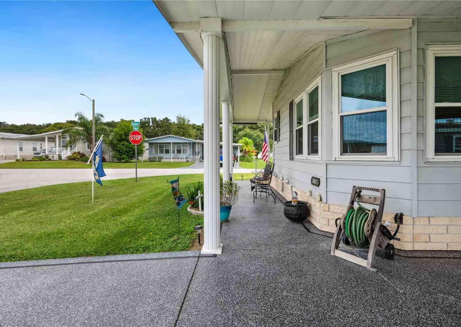 5802 Cheyenne Street, ZEPHYRHILLS, Florida image 34