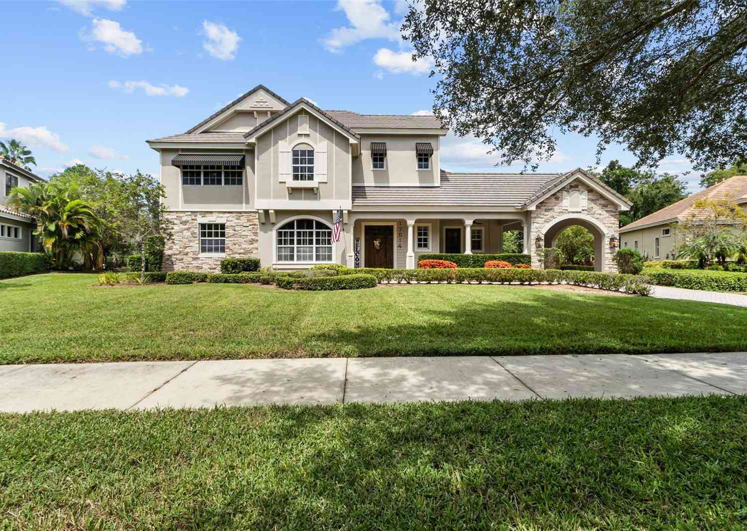 17514 Corsino Drive, LUTZ, Florida image 2