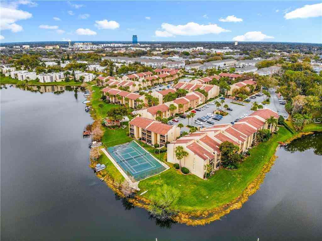 588 Orange Drive #131, ALTAMONTE SPRINGS, Florida image 17