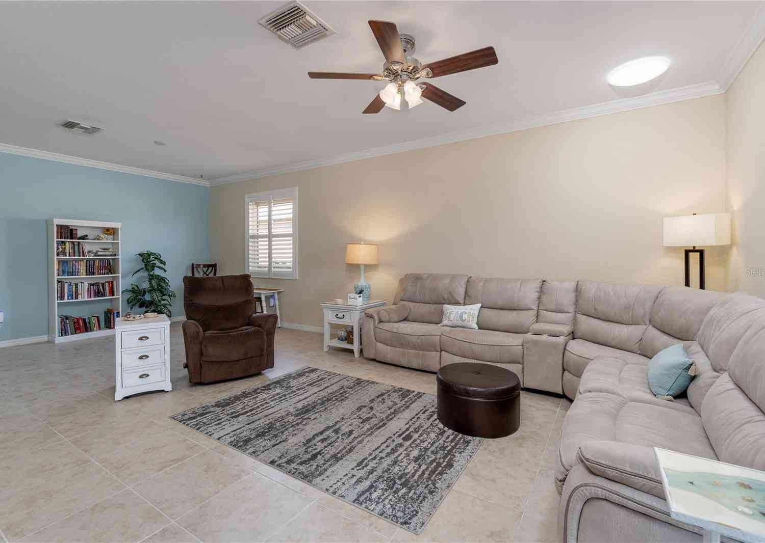 2183 Nettlebush Lane, VENICE, Florida image 12