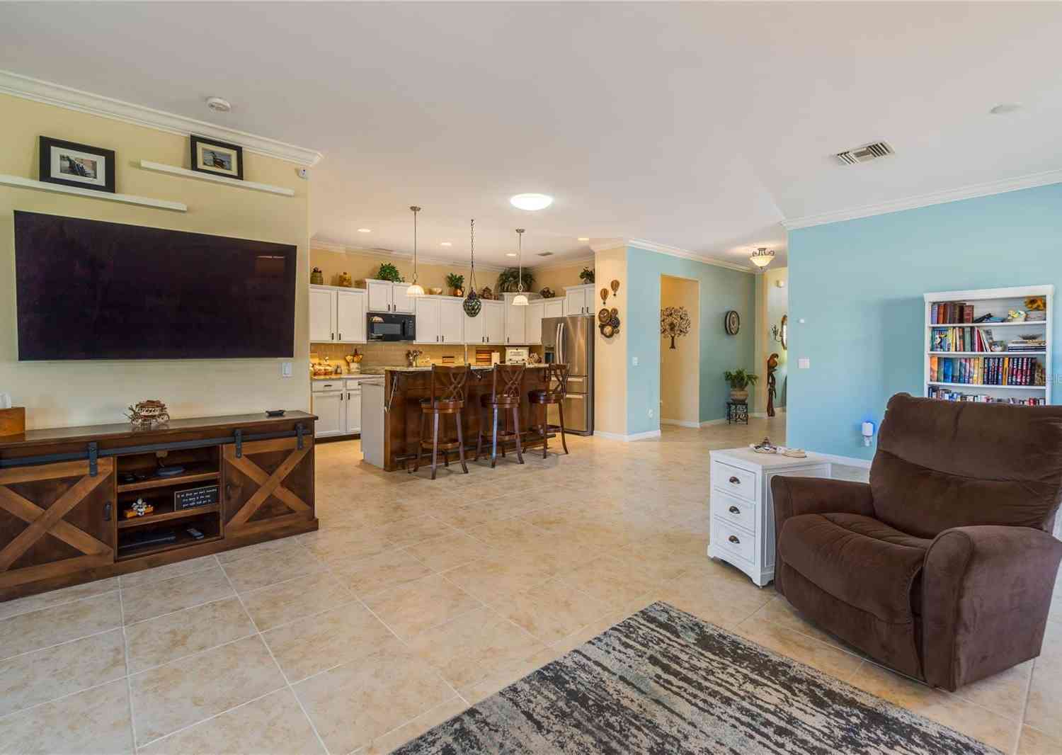 2183 Nettlebush Lane, VENICE, Florida image 13