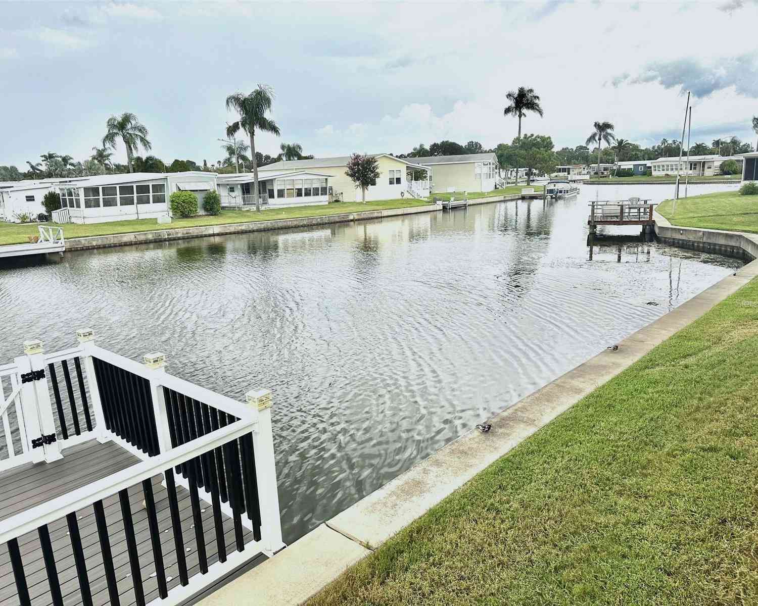 10177 S Lake Drive #165, LARGO, Florida image 3