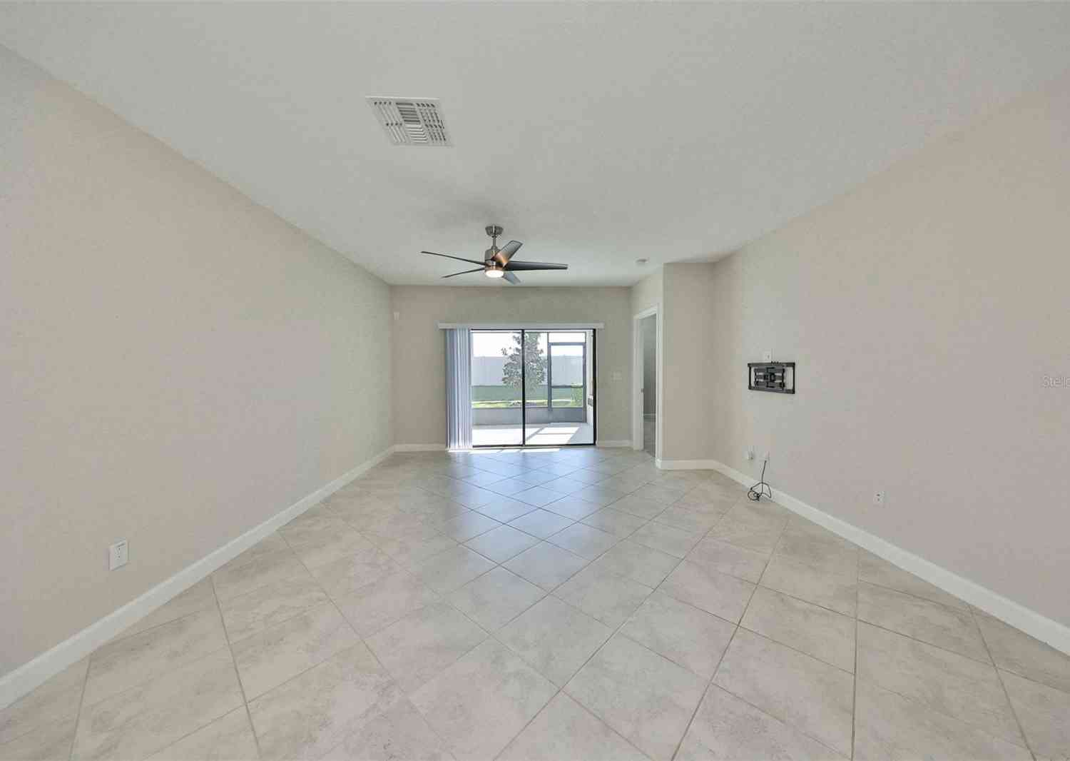 16850 Whisper Elm Street, WIMAUMA, Florida image 15