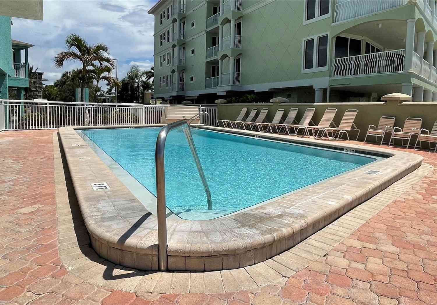 19440 Gulf Boulevard #201, INDIAN SHORES, Florida image 33