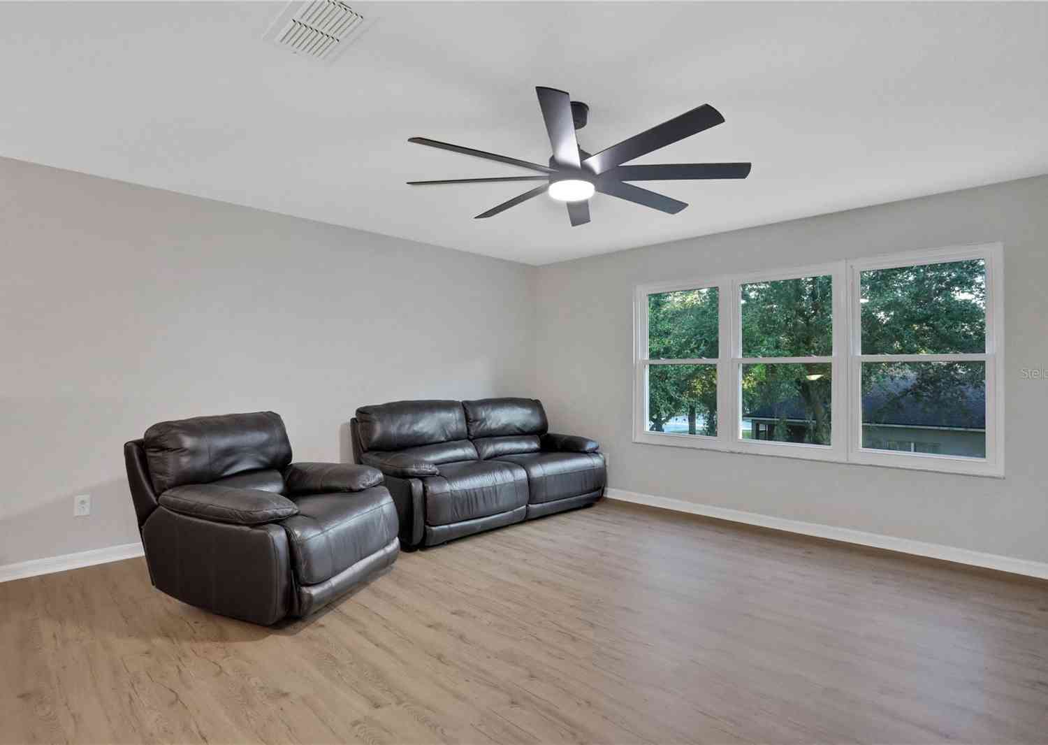 2433 Home Again Road, APOPKA, Florida image 32