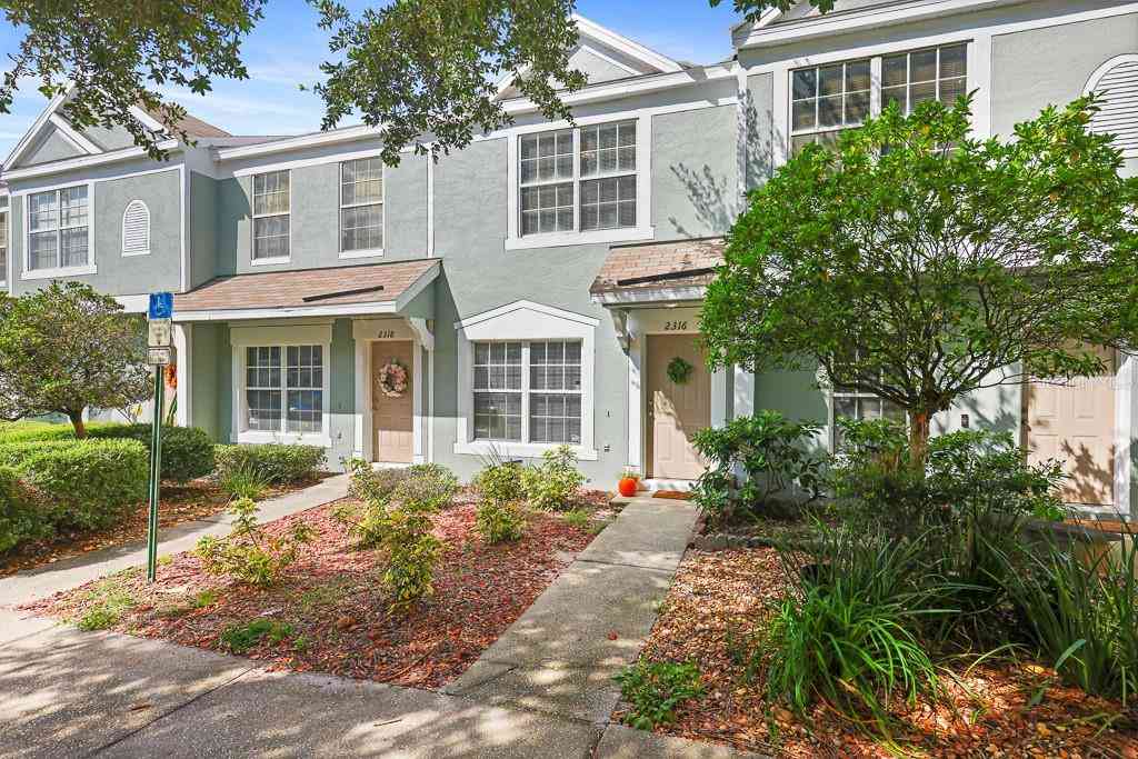 2316 Lake Woodberry Circle, BRANDON, Florida image 1