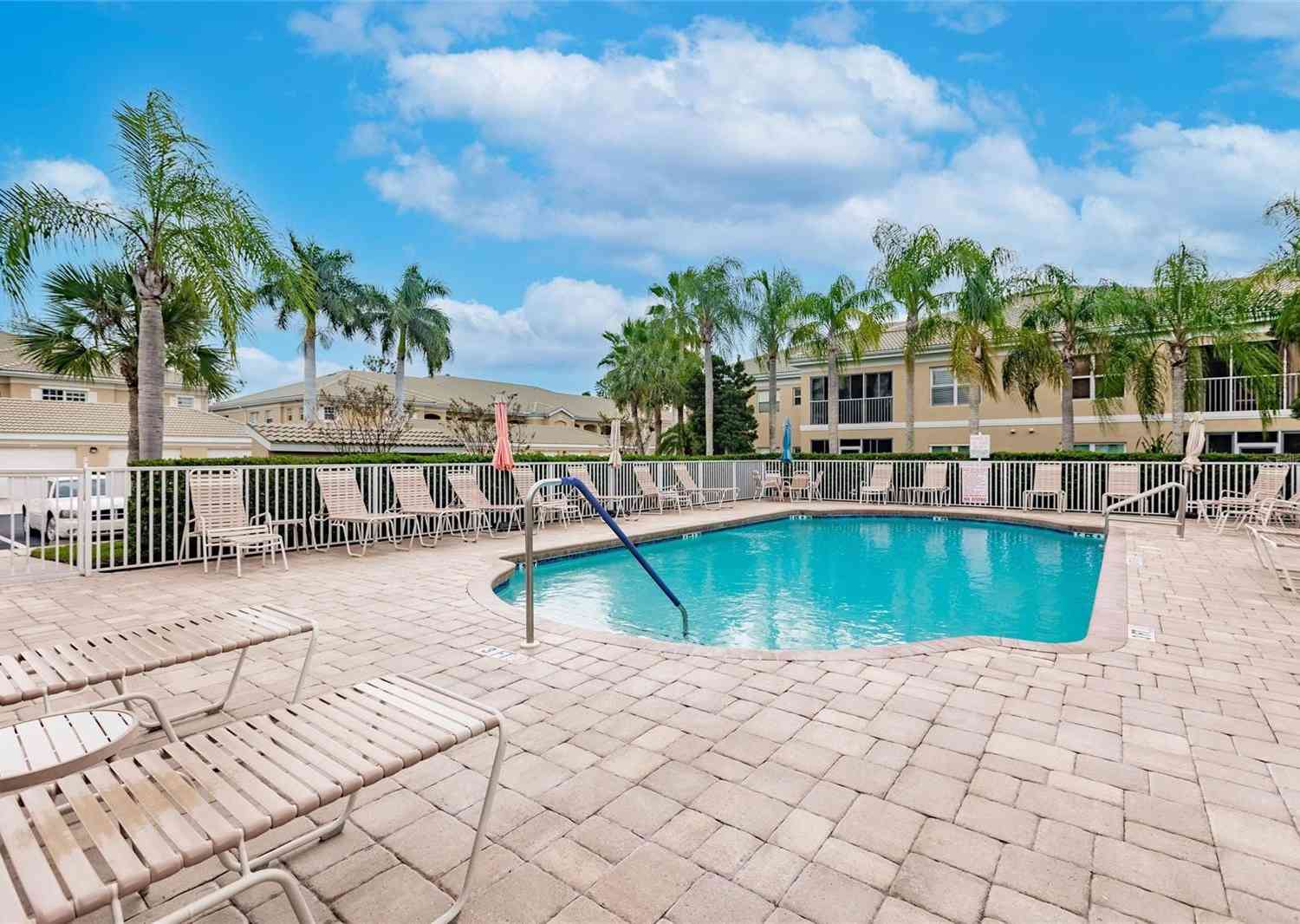 6326 Grand Oak Circle #203, BRADENTON, Florida image 23