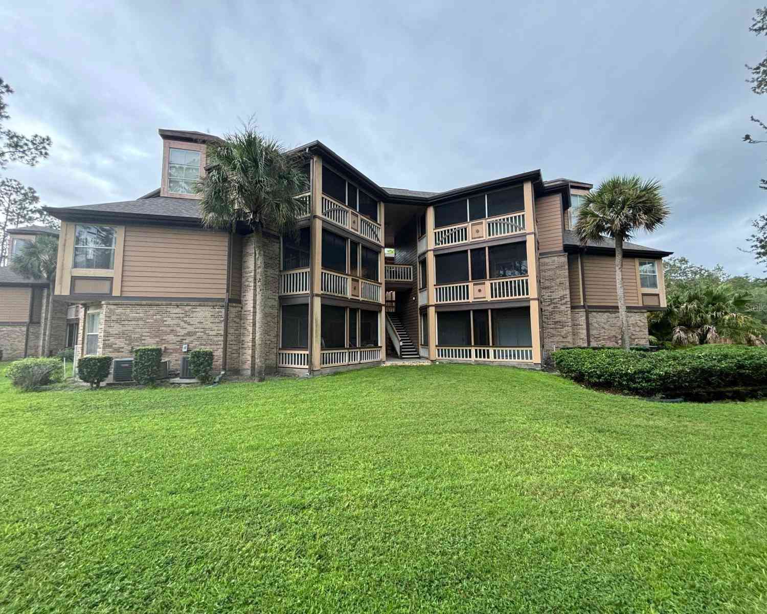 470 S Pin Oak Place #204, LONGWOOD, Florida image 1