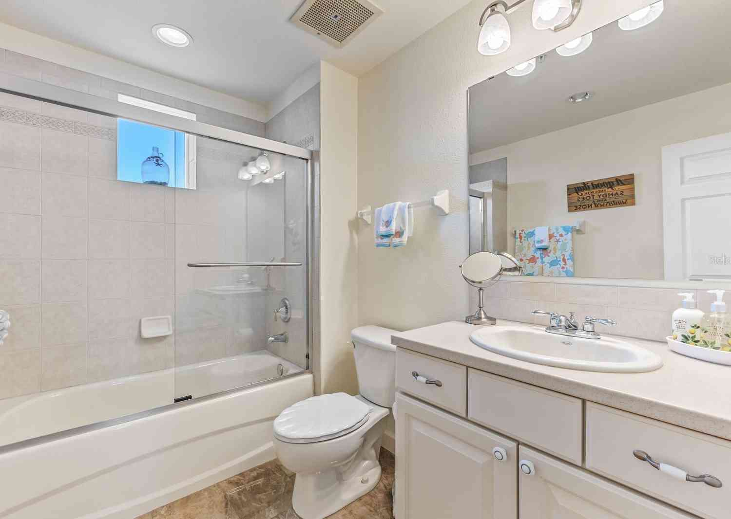 10055 Links Lane #206, Rotonda, Florida image 16