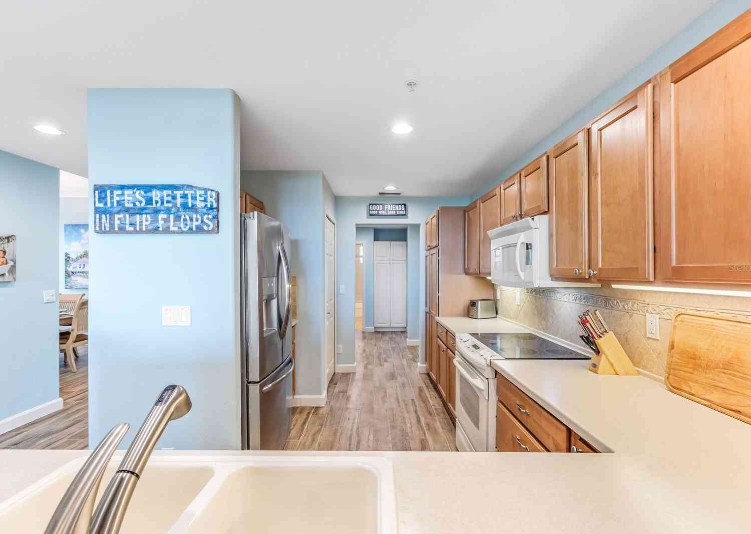 10055 Links Lane #206, Rotonda, Florida image 9