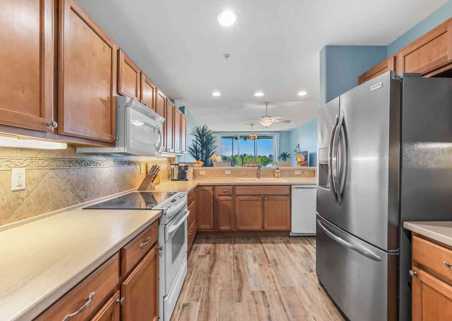 10055 Links Lane #206, Rotonda, Florida image 7